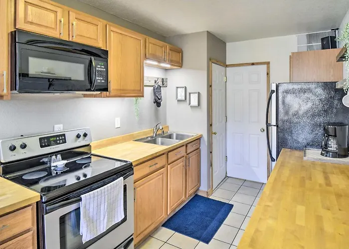 Casa vacanze Riverfront Dixon, Illinois, Vacation Rental! *