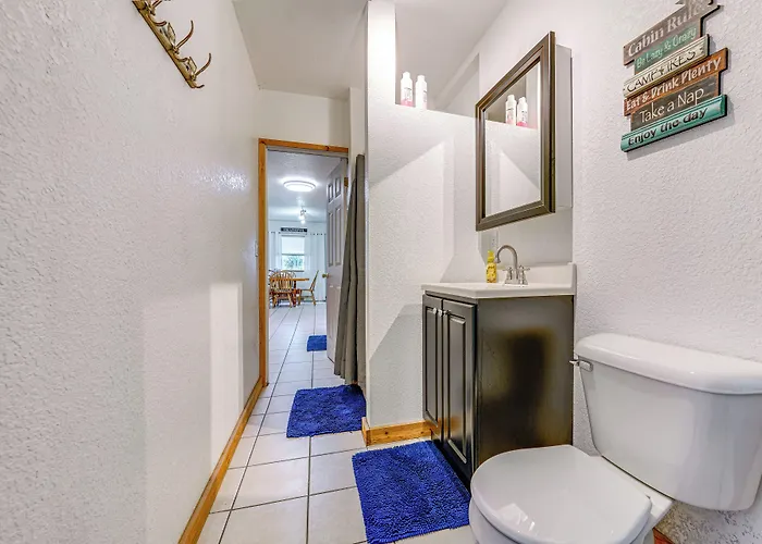 Riverfront Dixon, Illinois, Vacation Rental! Hébergement de vacances *